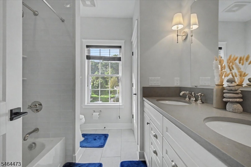 17 Aspen Drive Cedar Grove NJ 07009