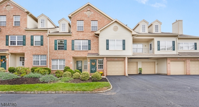 24 Gate House Court Morris NJ 07960