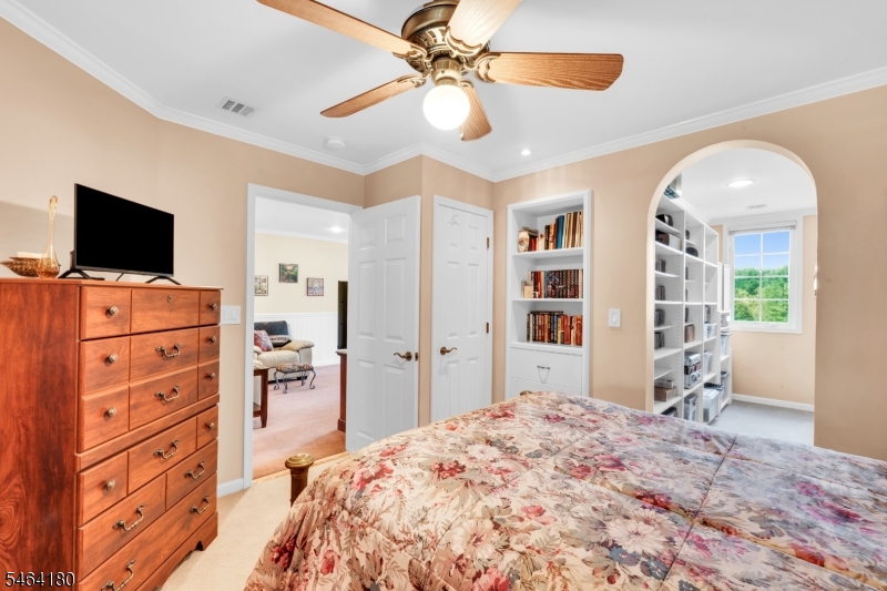 24 Gate House Court Morris NJ 07960
