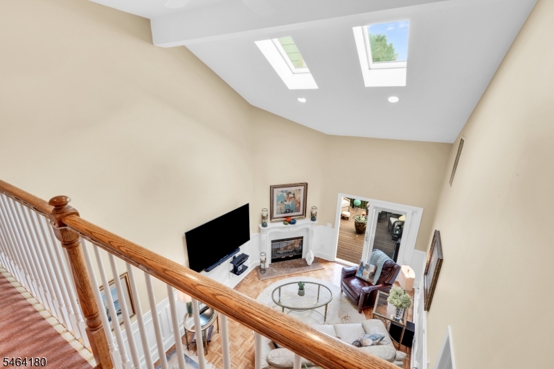 24 Gate House Court Morris NJ 07960