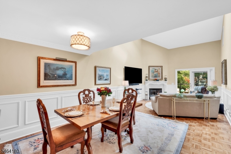 24 Gate House Court Morris NJ 07960