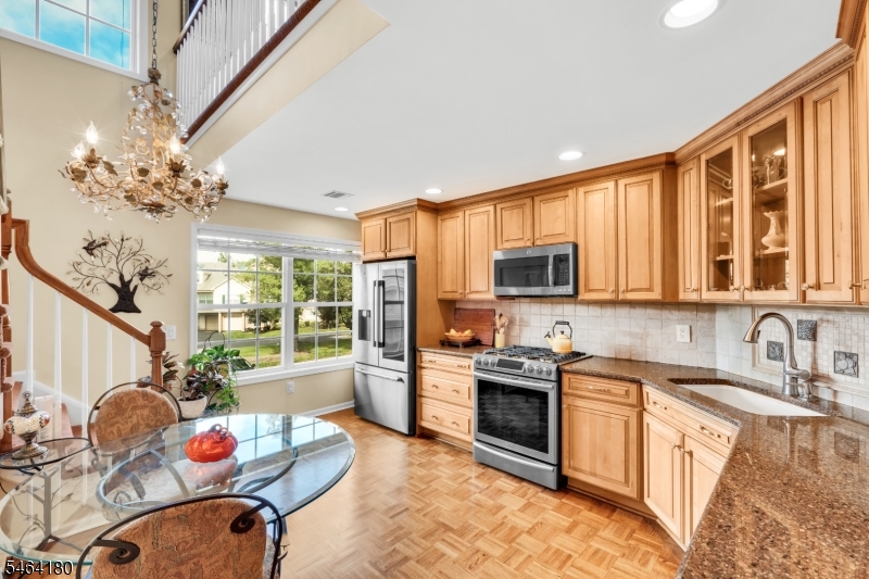 24 Gate House Court Morris NJ 07960