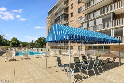 530 Valley Road - 3l Montclair NJ 07043