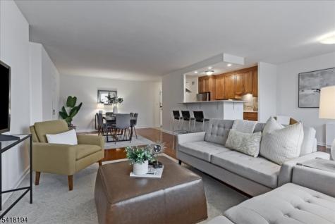 530 Valley Road - 3l Montclair NJ 07043