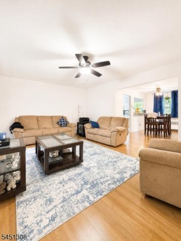 13 Wedgewood Dr Unit 87 Verona NJ 07044