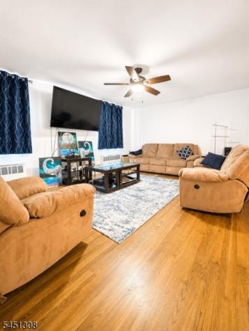 13 Wedgewood Dr Unit 87 Verona NJ 07044