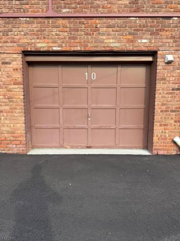 13 Wedgewood Dr Unit 87 Verona NJ 07044