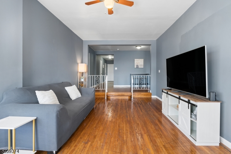 19 Lyons Avenue Newark NJ 07112