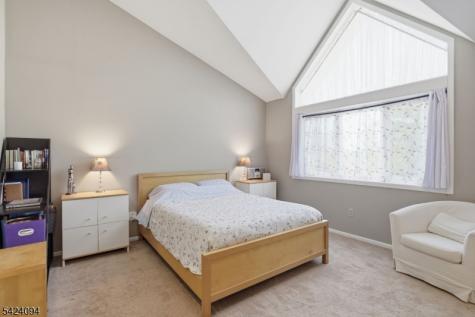 154 Marion Drive West Orange NJ 07052