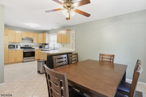 154 Marion Drive West Orange NJ 07052