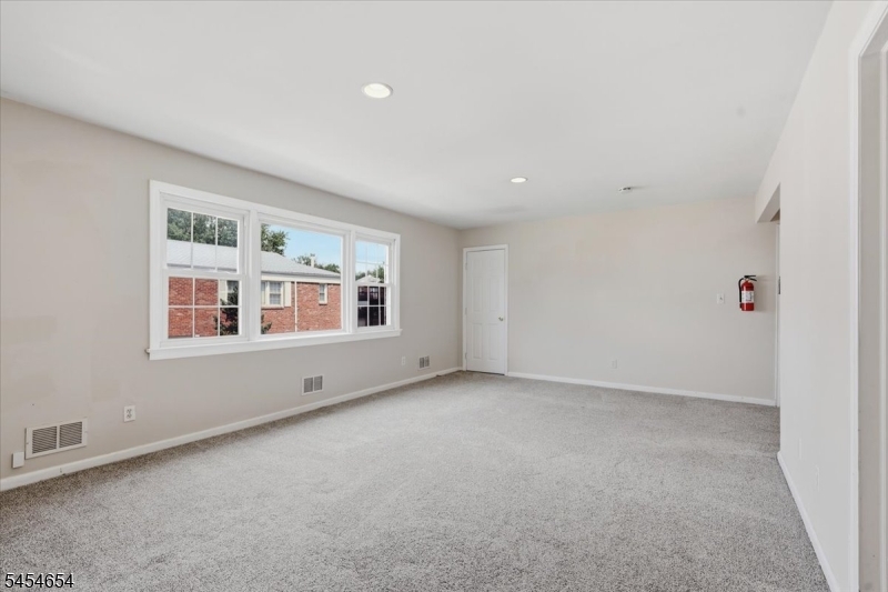 14 Dartmouth Avenue Bridgewater NJ 08807