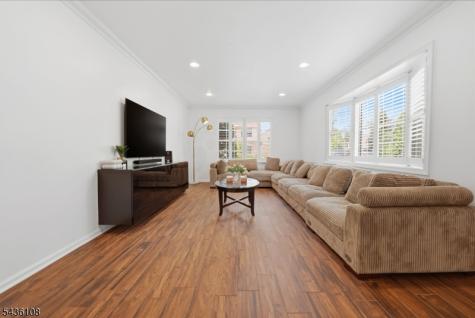 41 Harvey Court Clark NJ 07066