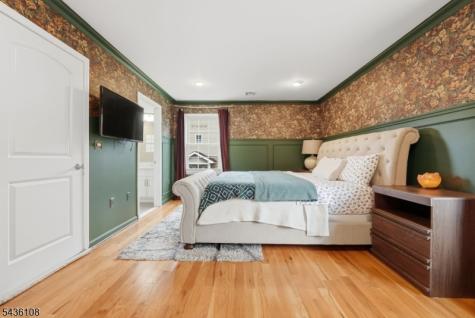 41 Harvey Court Clark NJ 07066