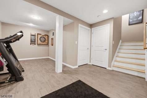 41 Harvey Court Clark NJ 07066
