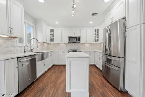 41 Harvey Court Clark NJ 07066