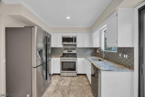 8 Village Park Court Scotch Plains NJ 07076