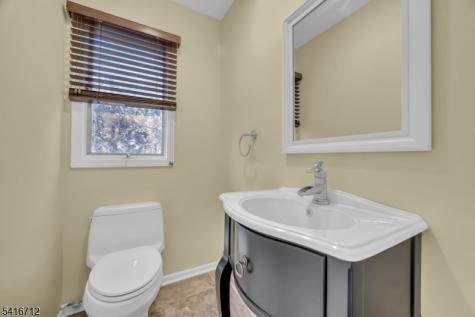 8 Village Park Court Scotch Plains NJ 07076