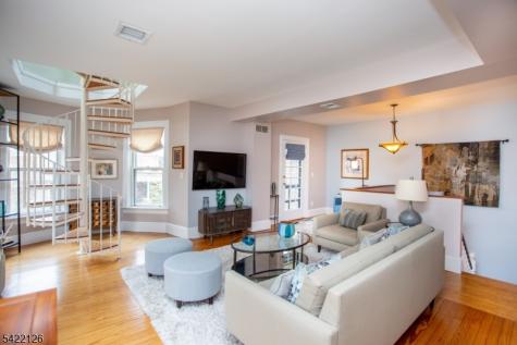 151 North Union Street Lambertville NJ 08530