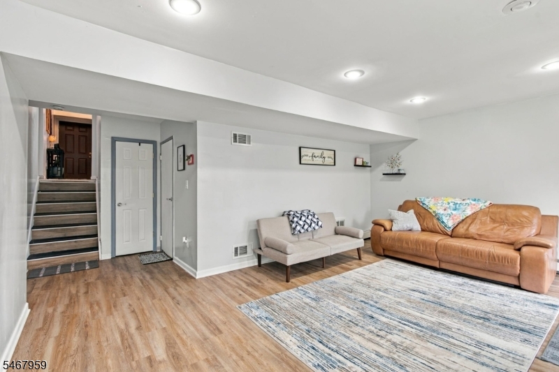 19356 Dell Place Stanhope NJ 07874