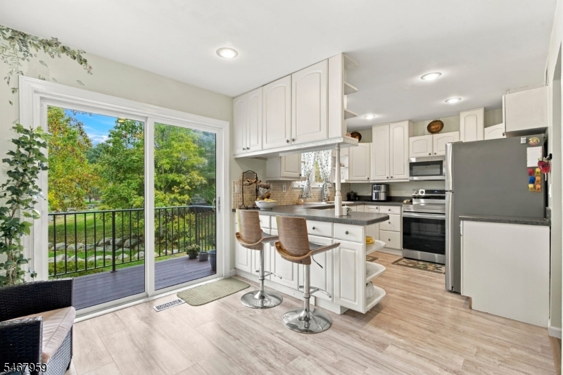 19356 Dell Place Stanhope NJ 07874