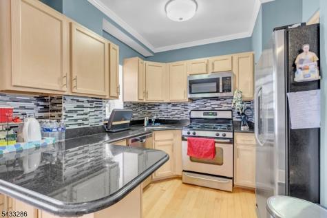 70 S Munn Avenue East Orange NJ 07018