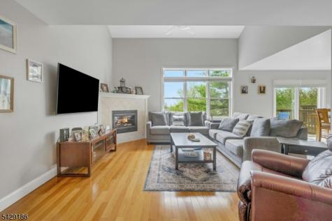 11 Bradford Terrace Boonton NJ 07005