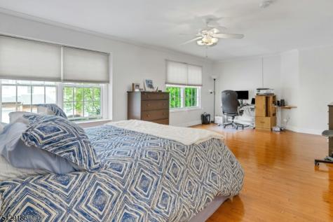 11 Bradford Terrace Boonton NJ 07005
