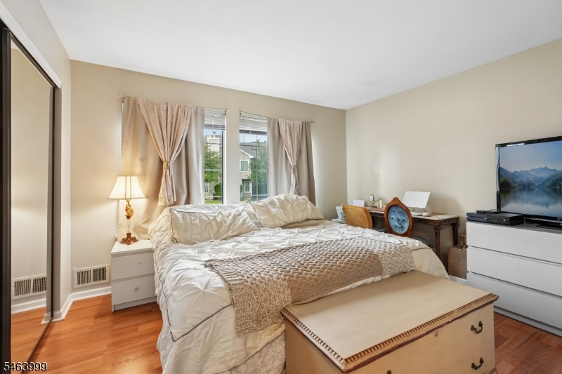 11 Stevens Court Bedminster NJ 07921