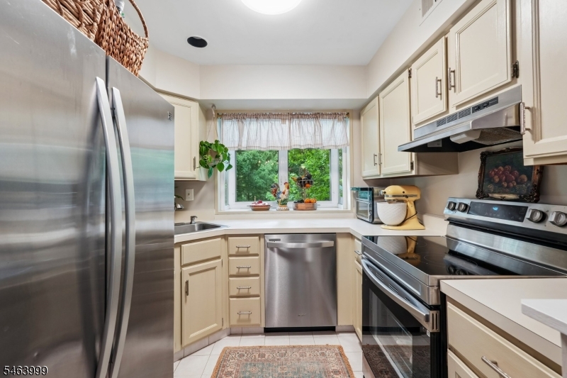 11 Stevens Court Bedminster NJ 07921
