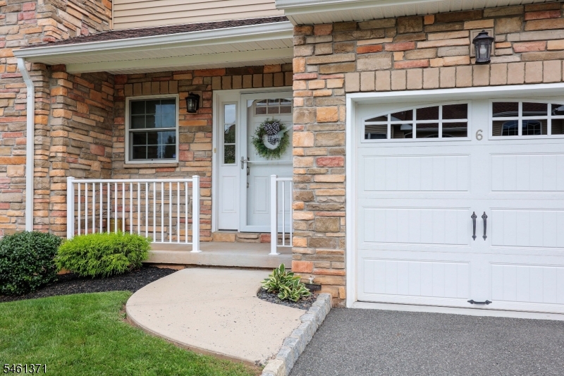 6 Harvey Court Clark NJ 07066