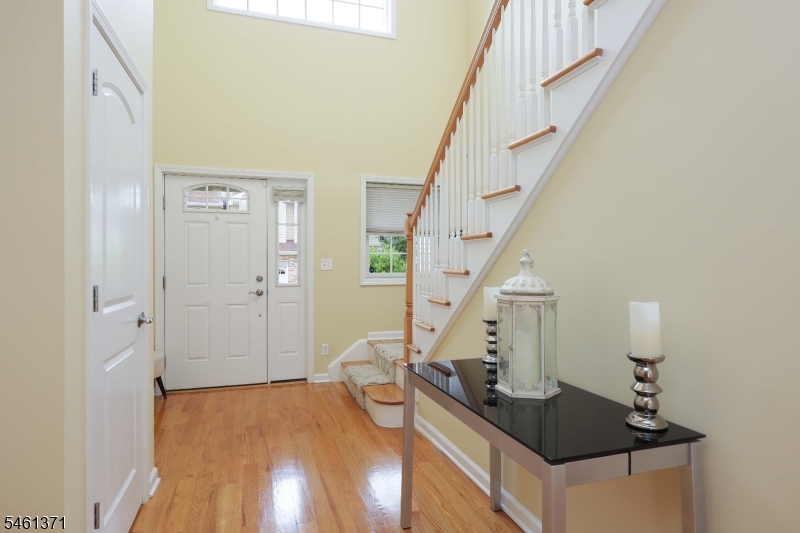 6 Harvey Court Clark NJ 07066