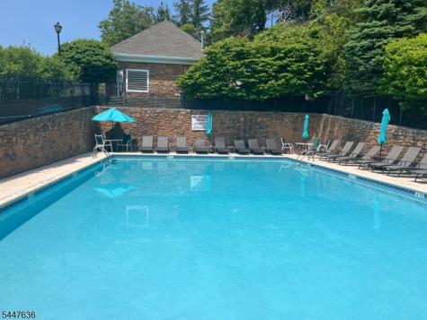 146 Summit Ridge Pompton Lakes NJ 07442