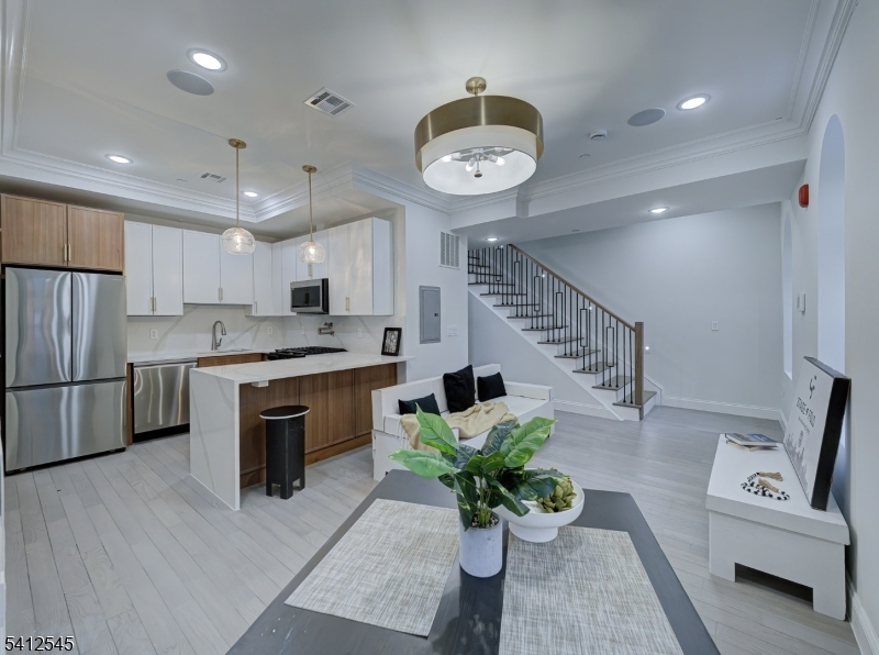 133 Clifton Place Jersey City NJ 07304