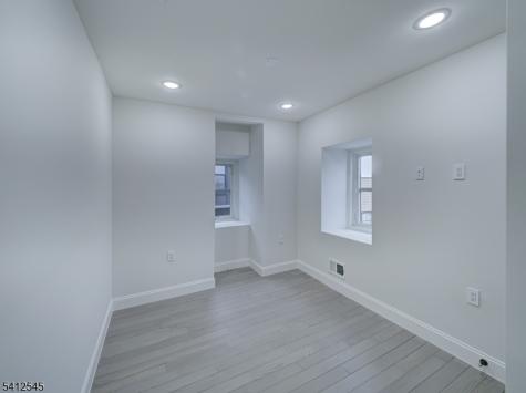 133 Clifton Place Jersey City NJ 07304