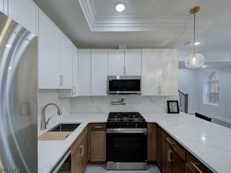 133 Clifton Place Jersey City NJ 07304