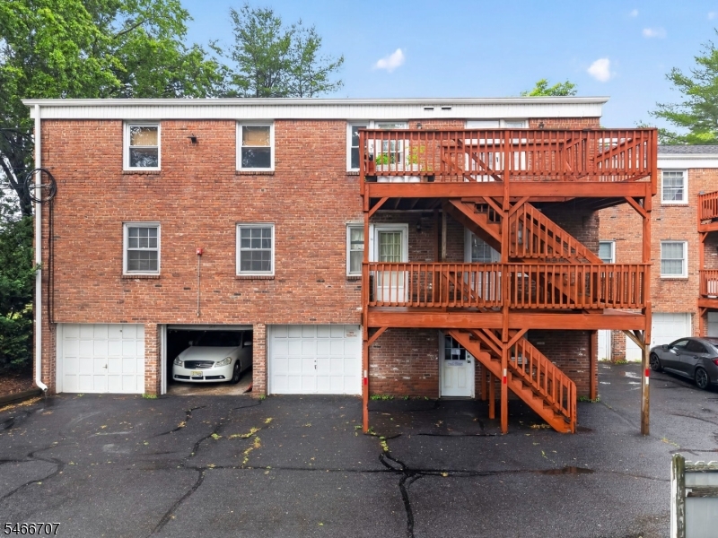 5 Stanford Drive Bridgewater NJ 08807