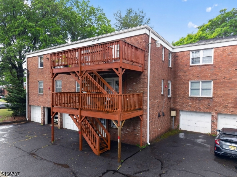 5 Stanford Drive Bridgewater NJ 08807