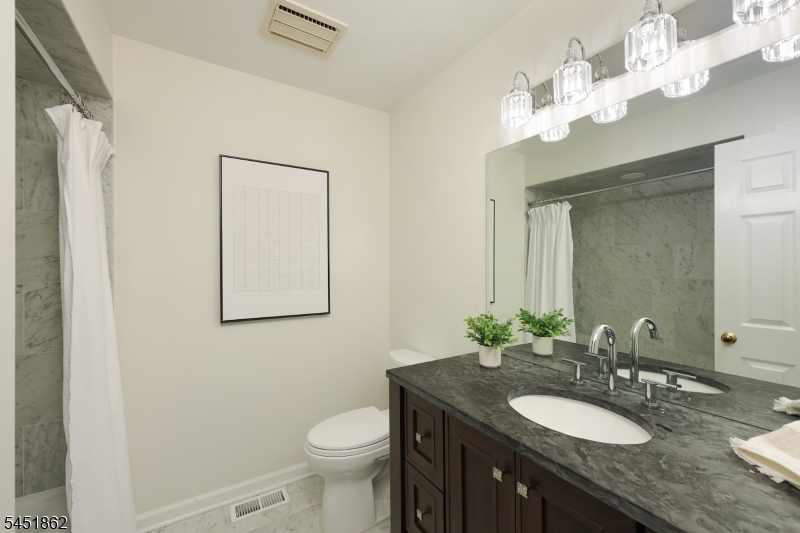 12 Cowperthwaite Place Westfield NJ 07090