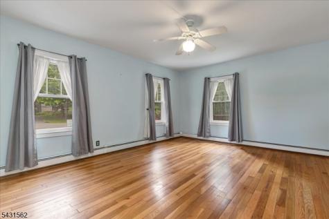 159 Park Street Montclair NJ 07042