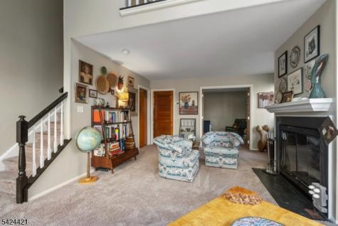 47 Manchester Lane West Milford NJ 07480