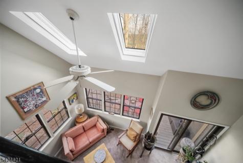 47 Manchester Lane West Milford NJ 07480
