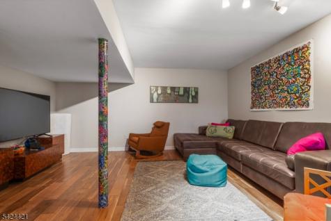 47 Manchester Lane West Milford NJ 07480