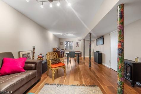 47 Manchester Lane West Milford NJ 07480