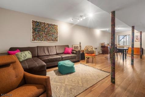 47 Manchester Lane West Milford NJ 07480