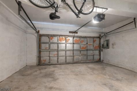 47 Manchester Lane West Milford NJ 07480
