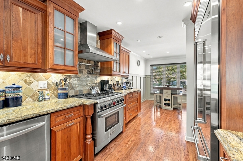32 Roberts Circle Bernards NJ 07920