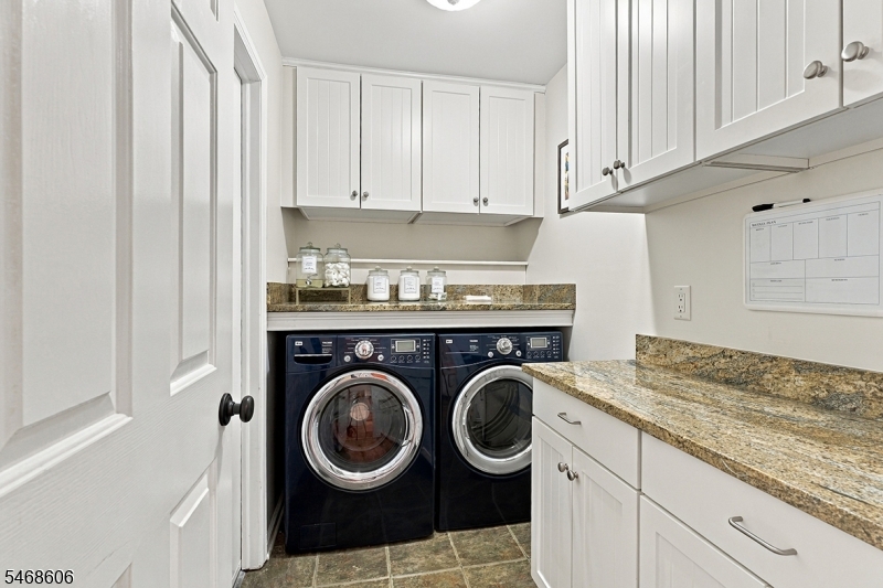 32 Roberts Circle Bernards NJ 07920