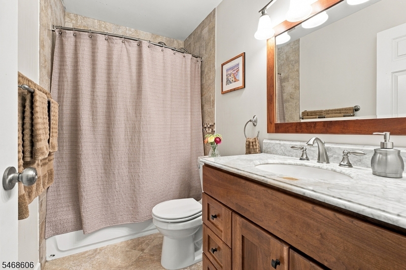 32 Roberts Circle Bernards NJ 07920