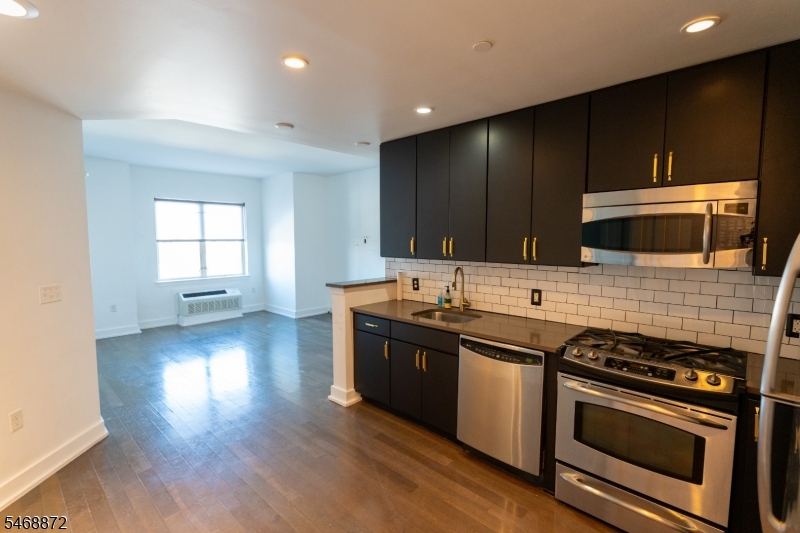 3312 Hudson Avenue Union NJ 07087