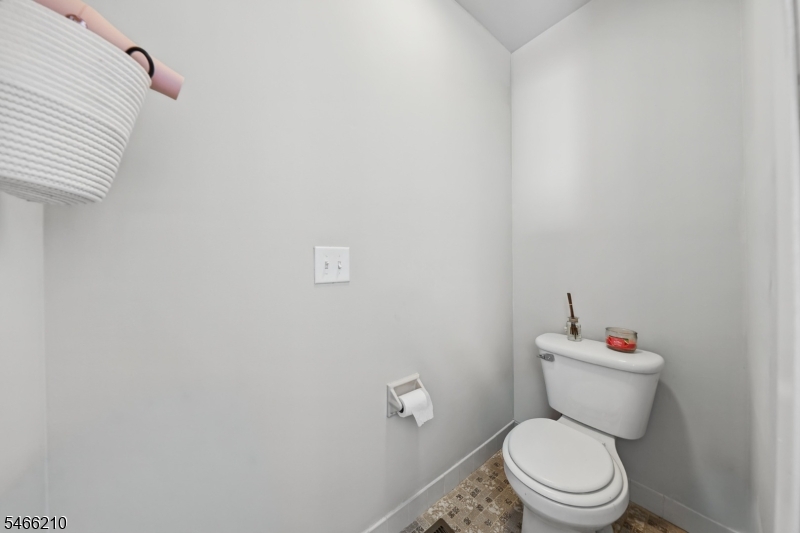 1 Red Lodge Dr, Unit 6 Vernon NJ 07462